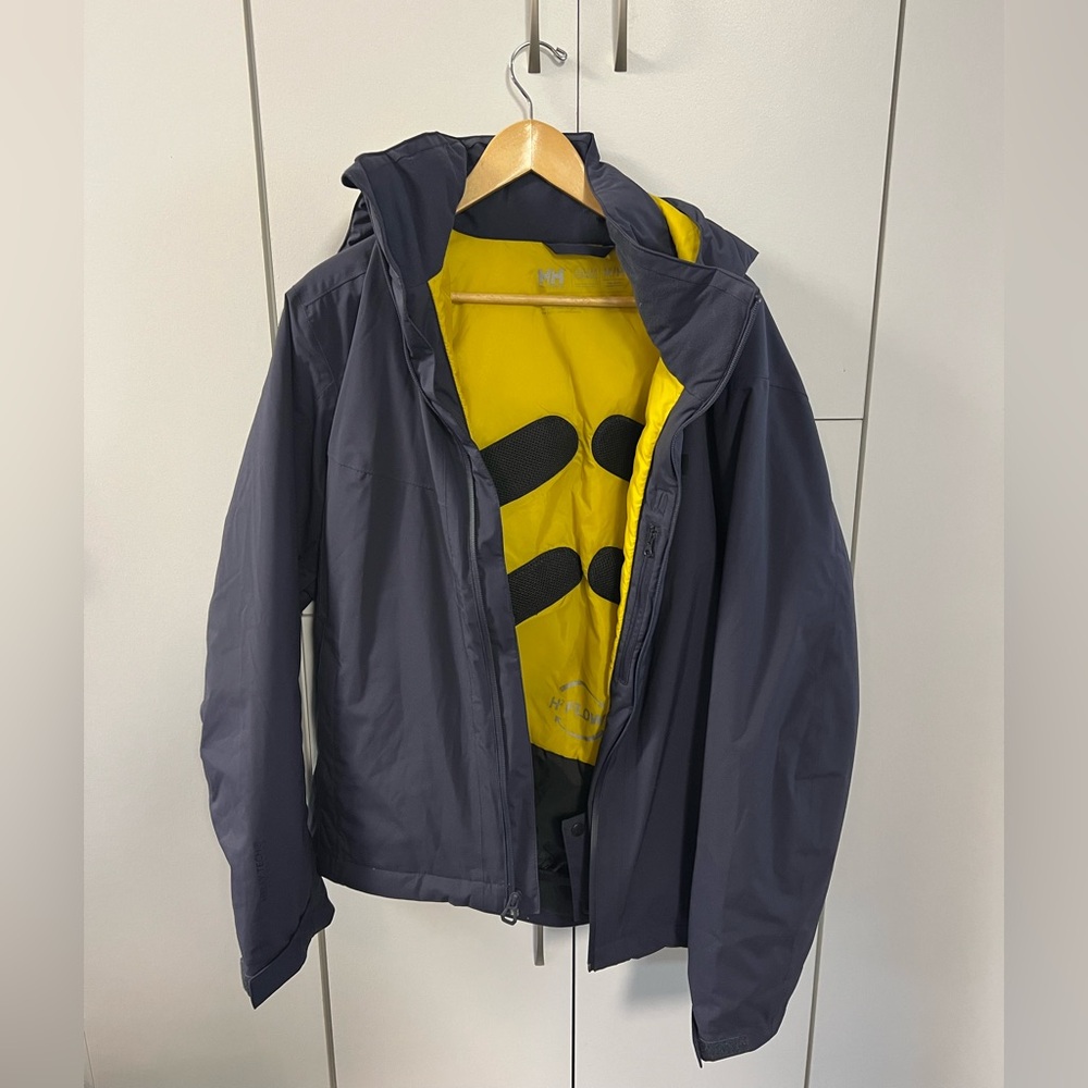 Helly Hansen H2Flow winter ski jacket size M